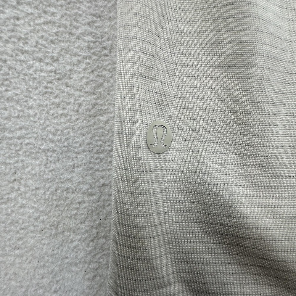Lululemon Polo Shirt Mens Large Light Gray Stripe Evolution Golf Performance - Picture 3 of 9